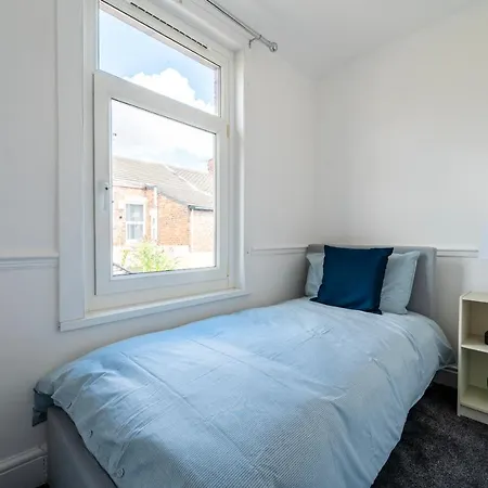 Luxury Liverpool Accommodation Exterior photo