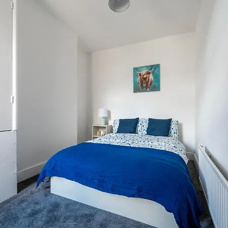 Luxury Liverpool Accommodation Exterior photo